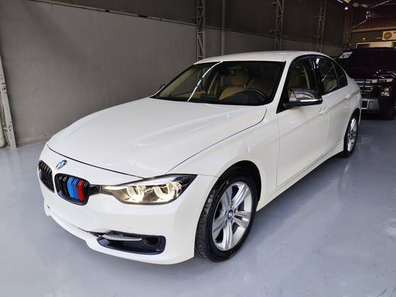 BMW 320i 2.0 SPORT 16V TURBO ACTIVE FLEX 4P AUTOMÁTICO BMW 320i 2.0 SPORT 16V TURBO ACTIVE FLEX 4P AUTOMÁTICO
